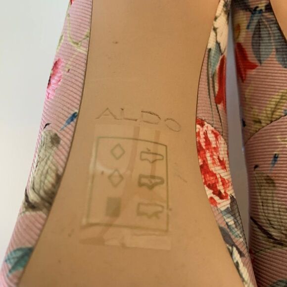 Aldo pump, spike heel, sz 6, floral twill fabric, EUC, feminine, unusual,colour - Picture 3 of 15